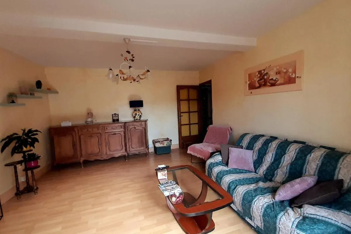 Voiron Grande Maison 0*,
